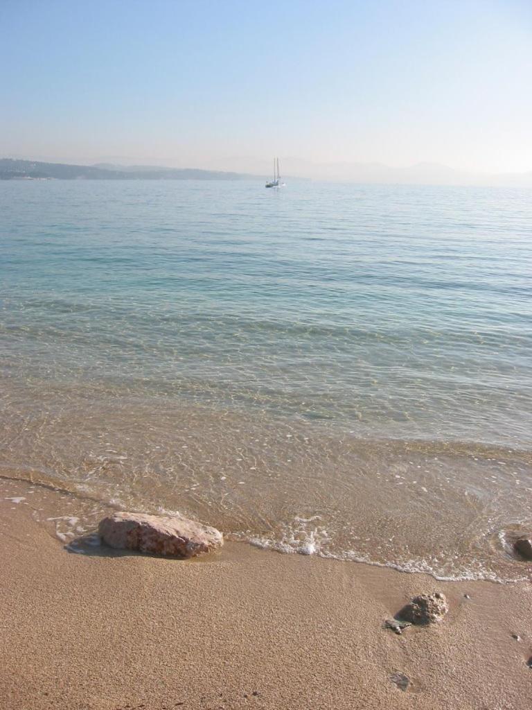 Blue Summer Vibes Duplex Studio For 4P, Ac, Sea View, Parking, Beach At 50M, Spa Access -3 La Ciotat Ngoại thất bức ảnh